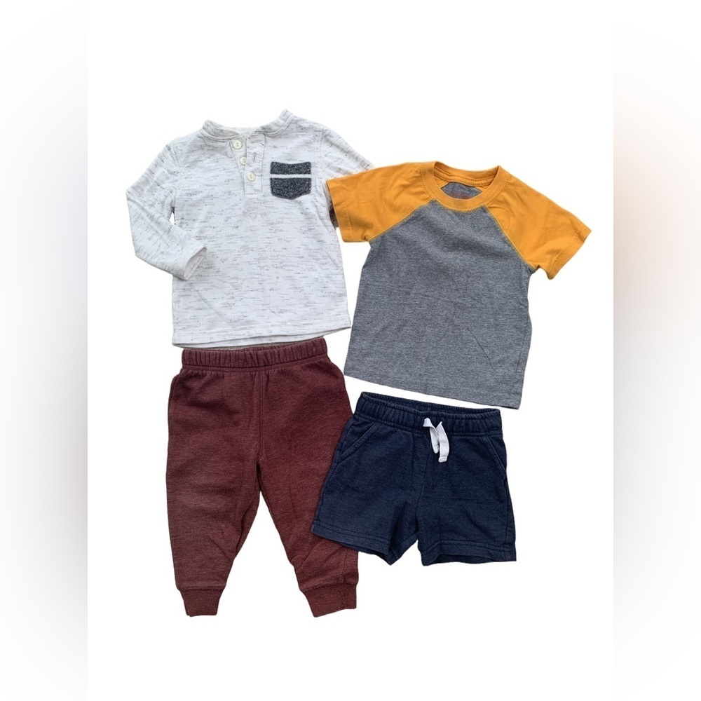 Cat & Jack Size 18 Months Basics Tee, Shorts, Joggers and Thermal Shirt Bundle